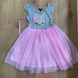 Adorable bunny girls dress!